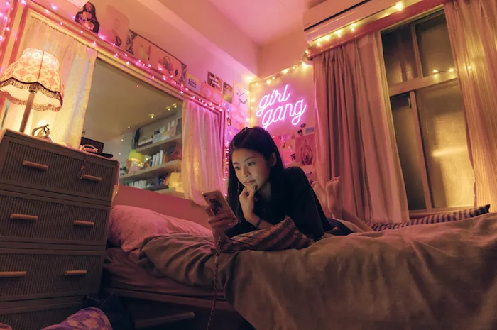 Sinopsis Series Let S Talk About CHU Perempuan Yang Kelola Vlog Sex