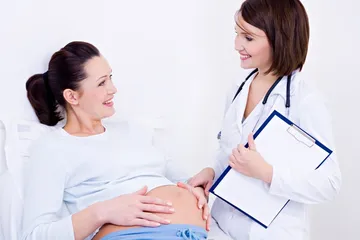 Perbedaan bidan dan doula