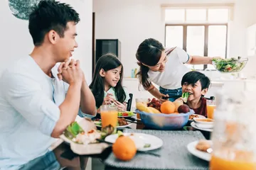 Ilustrasi sarapan dengan anak