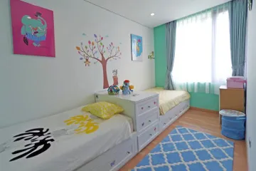Ilustrasi-Renovasi kamar anak bisa dengan memperluas atau menambah kamar.