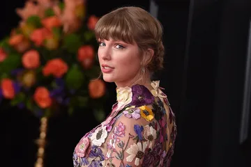 Taylor Swift Luncurkan Album Studio Rekaman Ulang Pertamanya, Fearless (Taylor&rsquo;s Version) 