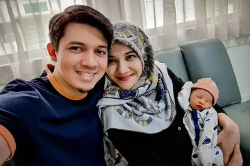 Irwansyah, Zaskia Sungkar dan Ukkasya