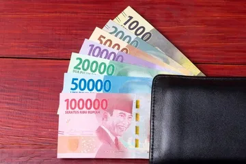 Ilustrasi THR cair