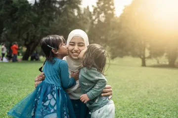Ilustrasi ibu dan anak.