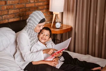 Ilustrasi ibu dan anak.