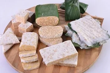 Berikut ini adalah jenis-jenis tempe berdasarkan bahan bakunya