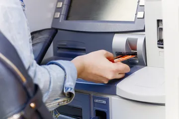 Mesin Anjungan Tunai Mandiri