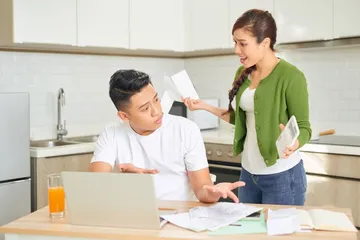 Beberapa konflik yang sering muncul saat mendekati hari pernikahan
