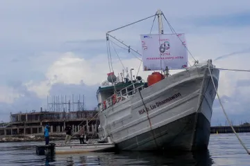 Rumah sakit apung dr Lie sebelum karam