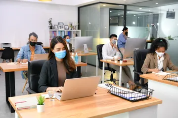 Link pendaftaran lowongan kerja BUMN yang buka November 2021. 