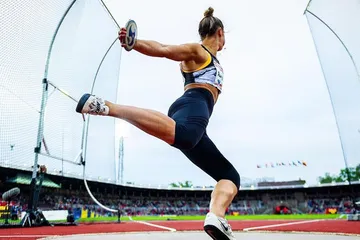 Atlet lempar cakram perempuan di Olimpiade