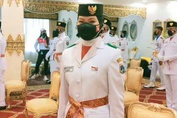 Sosok Febriti Nur Tsabita pasukan pengibar bendera merah putih di HUT ke-76 RI. 