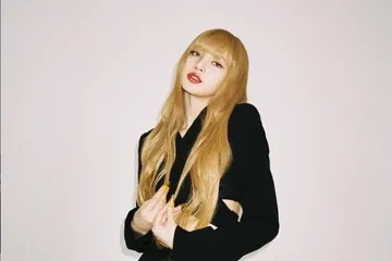 Lisa BLACKPINK positif Covid-19