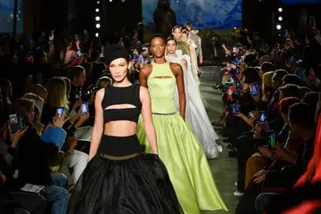New York Fashion Week Spring Summer 2022 bisa disaksikan secara streaming.