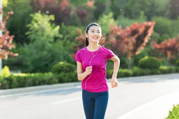Jenis olahraga untuk perempuan yang dapat menyehatkan jantung.