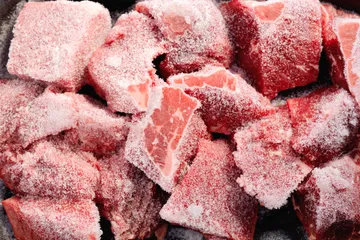 Tips memasak cepat untuk mencairkan daging beku.