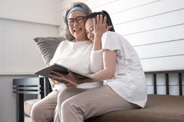 Mendekatkan diri dengan anak saat mereka beranjak dewasa.