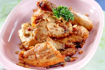 Resep Ayam Goreng Bawang Putih, Sajian Lezat yang Bisa Kita Buat Dengan Mudah