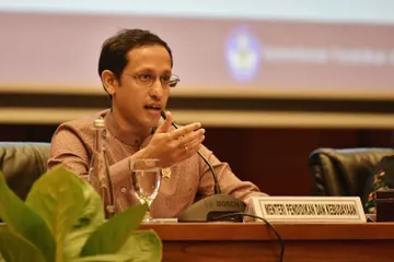 Manfaat KIP Kuliah menurut Nadiem Makarim.