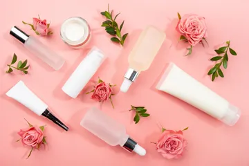 Rekomendasi skincare air mawar dari brand lokal.