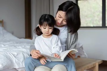 Cara menjawab pertanyaan sulit dari anak balita