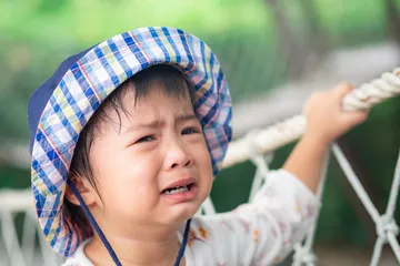 Cara mengatasi anak tantrum