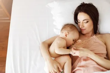 Manfaat menyusui untuk ibu dan bayi
