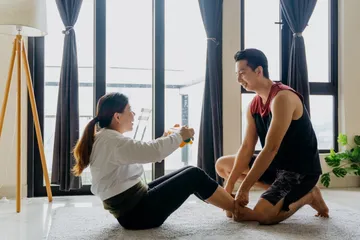 Tips bugar bersama pasangan menjelang Valentine