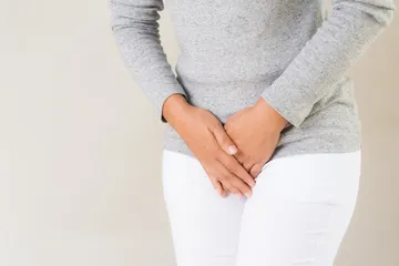 Sakit saat melakukan hubungan suami istri dengan posisi tertentu? begini mengatasinya.