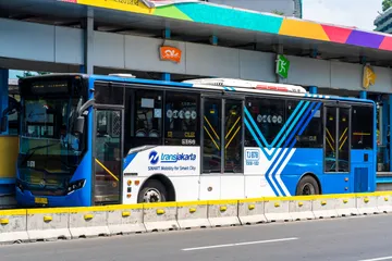 Rute dan jadwal TransJakarta ke PRJ.