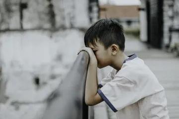 ilustrasi perilaku bullying berdasarkan usia anak