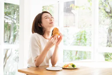 Cara bahagia dengan menyembuhkan luka pada jiwa.