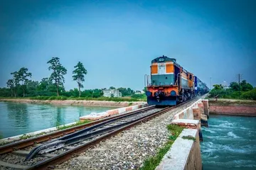 Hari Kereta Api Indonesia, ini tips solo traveling naik kereta api agar aman.