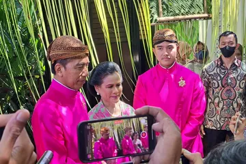Prosesi siraman Kaesang Pangarep di Solo.