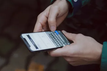 Lagi viral di medsos, ini makna kata atapu yang jadi bahasa gaul baru.