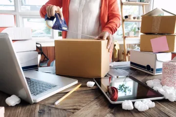 Tips pantang menyerah menjalankan ide usaha ala Tri Buana Desy Ariyanti pemilik bisnis Kraosan.
