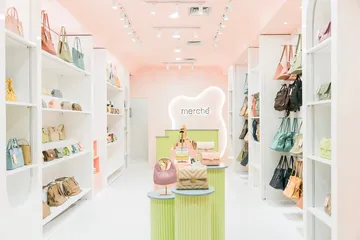 Store merch&eacute; di FX Sudirman