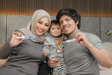 Aurel Hermansyah hamil anak kedua: Begini cara menjelaskan ke anak usia 1 tahun bahwa dirinya akan punya adik.