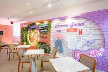 Pop-Up Cafe Doona! di Blok M, Jakarta untuk menyambut penayangan serial Korea Doona!