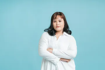 Capsule wardrobe untuk tubuh plus size.