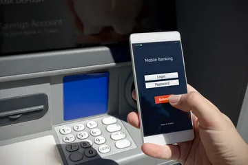 Platform Qlola by BRI mudahkan pemilik usaha untuk transaksi di luar negeri.