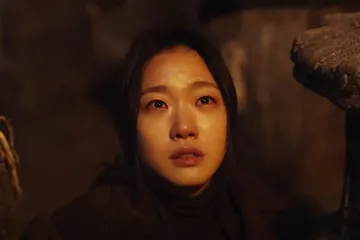 Sinopsis Film Exhuma, ada karakter perempuan Ki Go Eun.