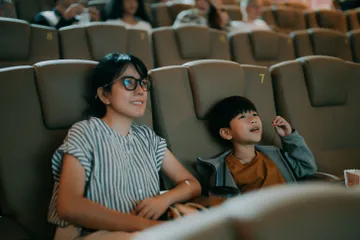 Psikolog ungkap alasan anak harus menonton film sesuai rating usianya.
