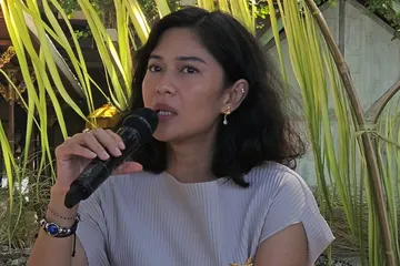 Dian Sastrowardoyo berikan beasiswa untuk perempuan lewat Perempuan Inovasi.