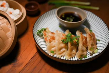 Rekomendasi makanan khas Imlek dan resepnya.