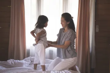 Pentingnya pemeriksaan kesehatan pada perempuan dan anak.