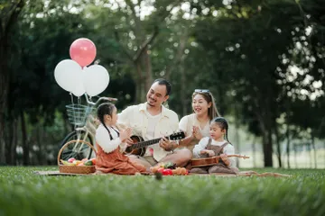 Mengenal democratic parenting dan penerapannya dalam mengasuh anak sehari-hari.