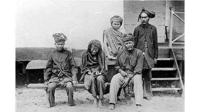 Cut Nyak Dhien saat di pengasingan. 