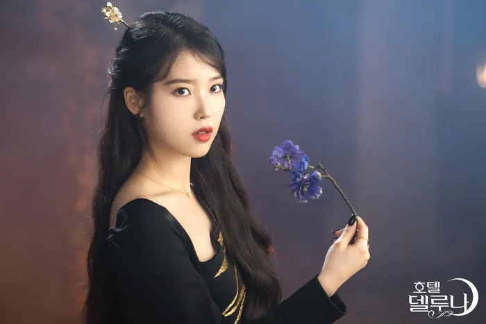 Karakter perempuan Jang Man-wol - Hotel Del Luna.