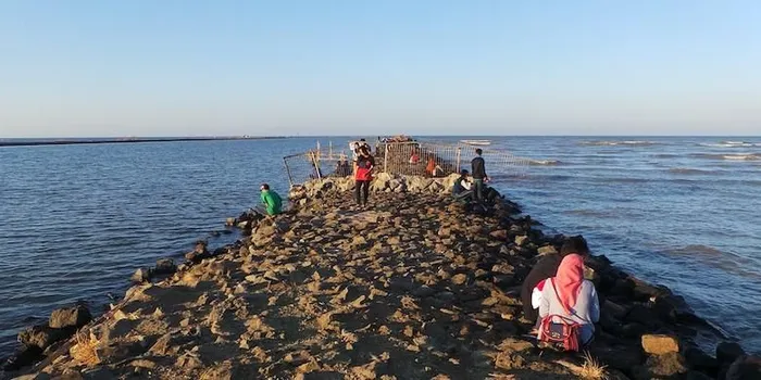 5 Rekomendasi Tempat Wisata di Cirebon, Lokasi Syuting Film Keramat 2 ...